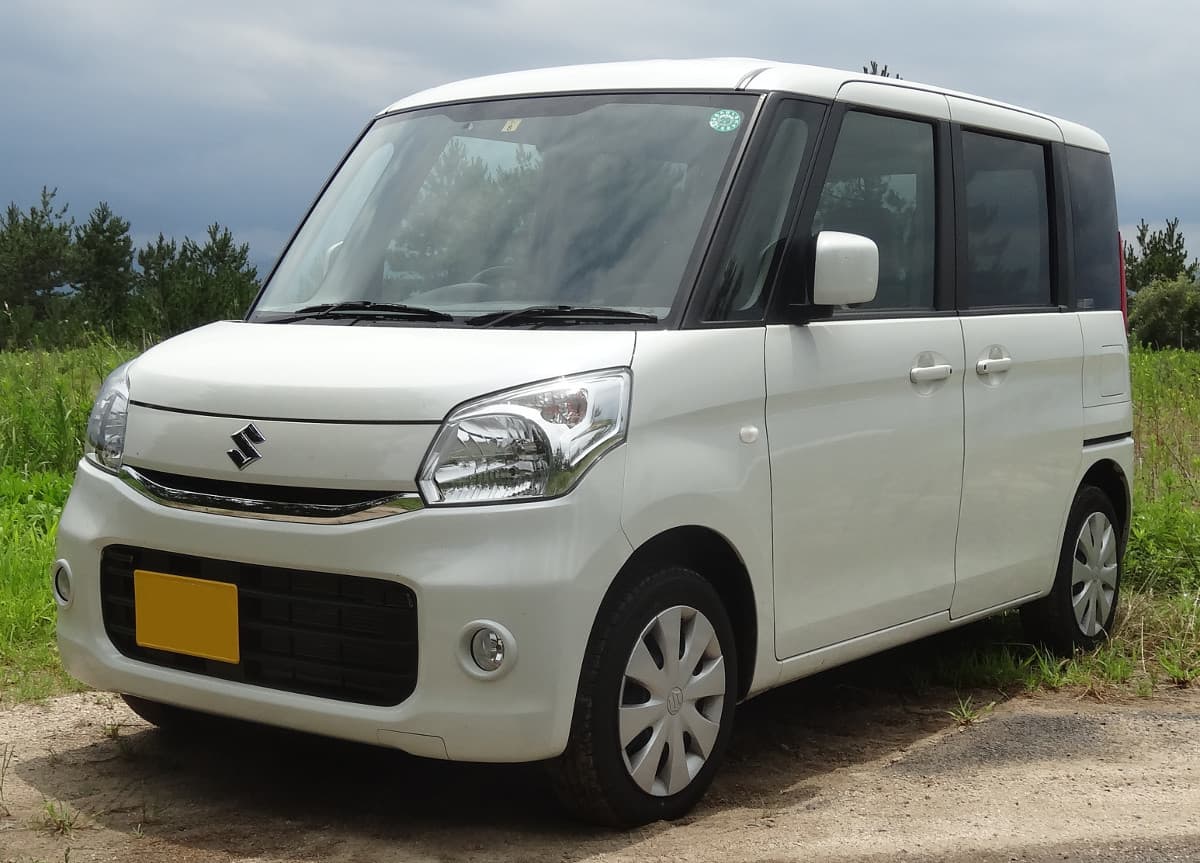 A Suzuki Spacia Custom — example photograph; the generation is not established