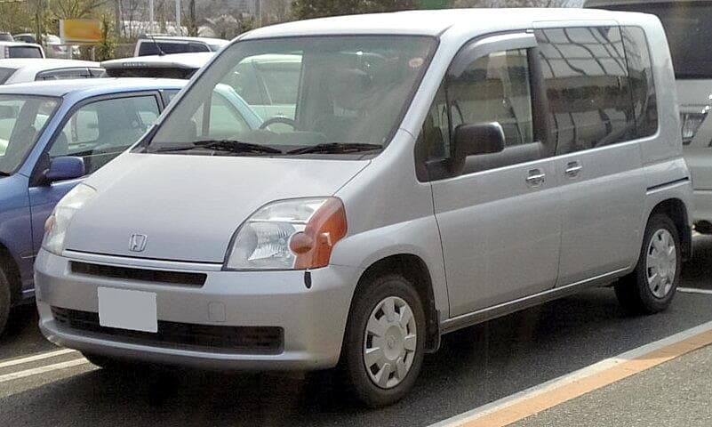 Honda Mobilio, GB1 (2002–2008)